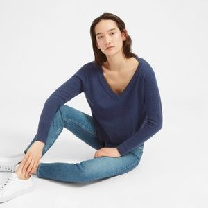 Cashmere Crop V-Neck